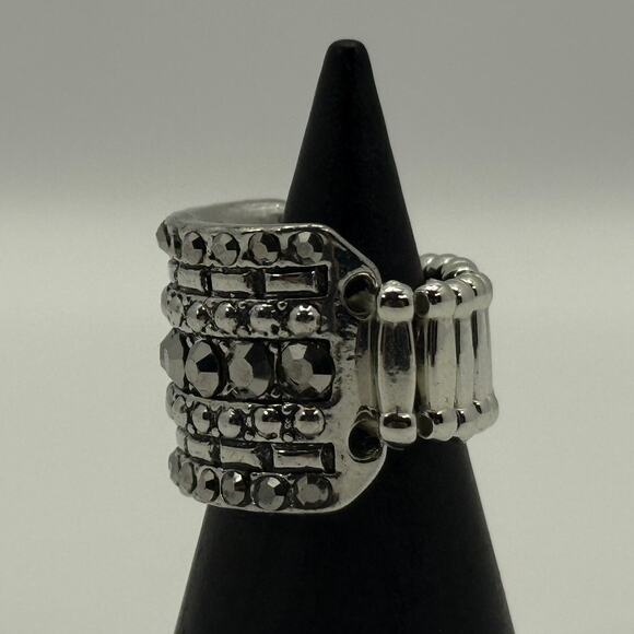 Fashion Elastic Band Size 6.25 Ring - Picture 2 of 7